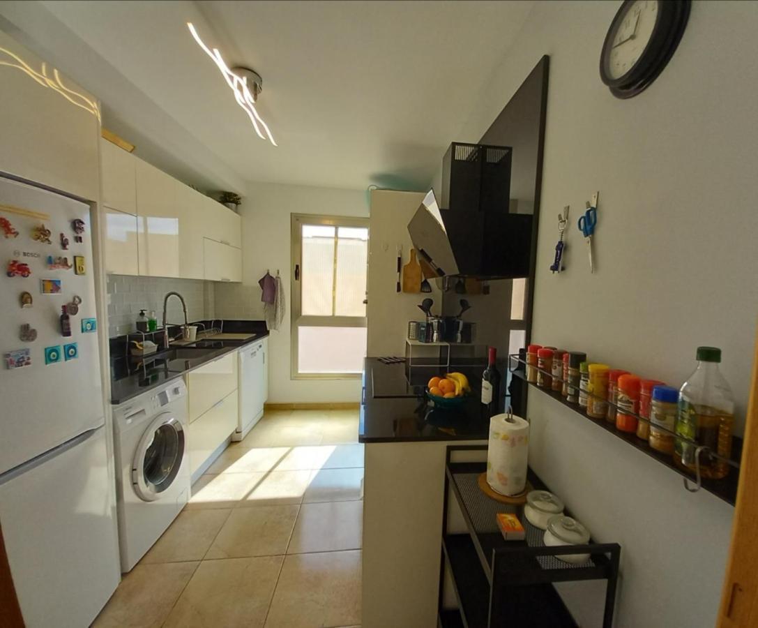 Modern House With 2 Bedrooms Near The Beach Castillo del Romeral Dış mekan fotoğraf