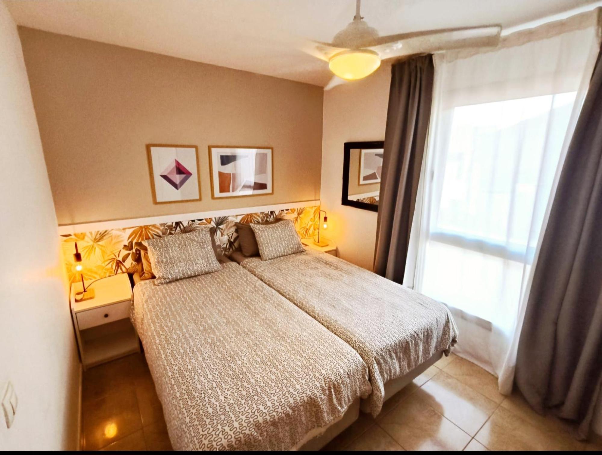 Modern House With 2 Bedrooms Near The Beach Castillo del Romeral Dış mekan fotoğraf